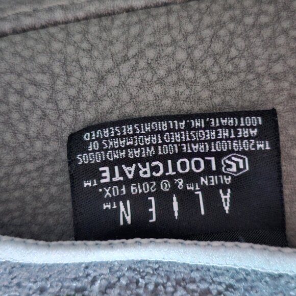 Loot Crate Exclusive Alien Washcloth NWT! - Picture 8 of 8